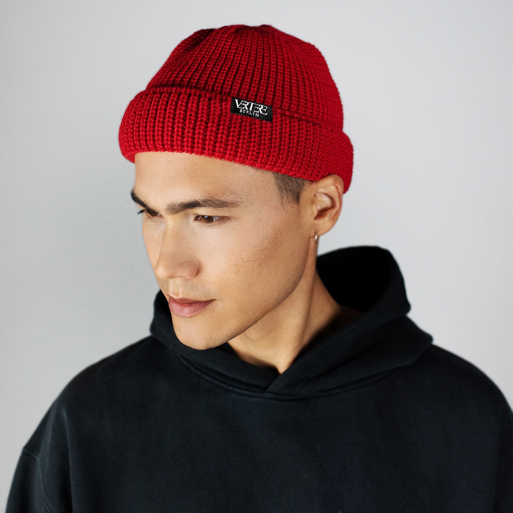 SHORT WOOL BEANIE FUSE - RED