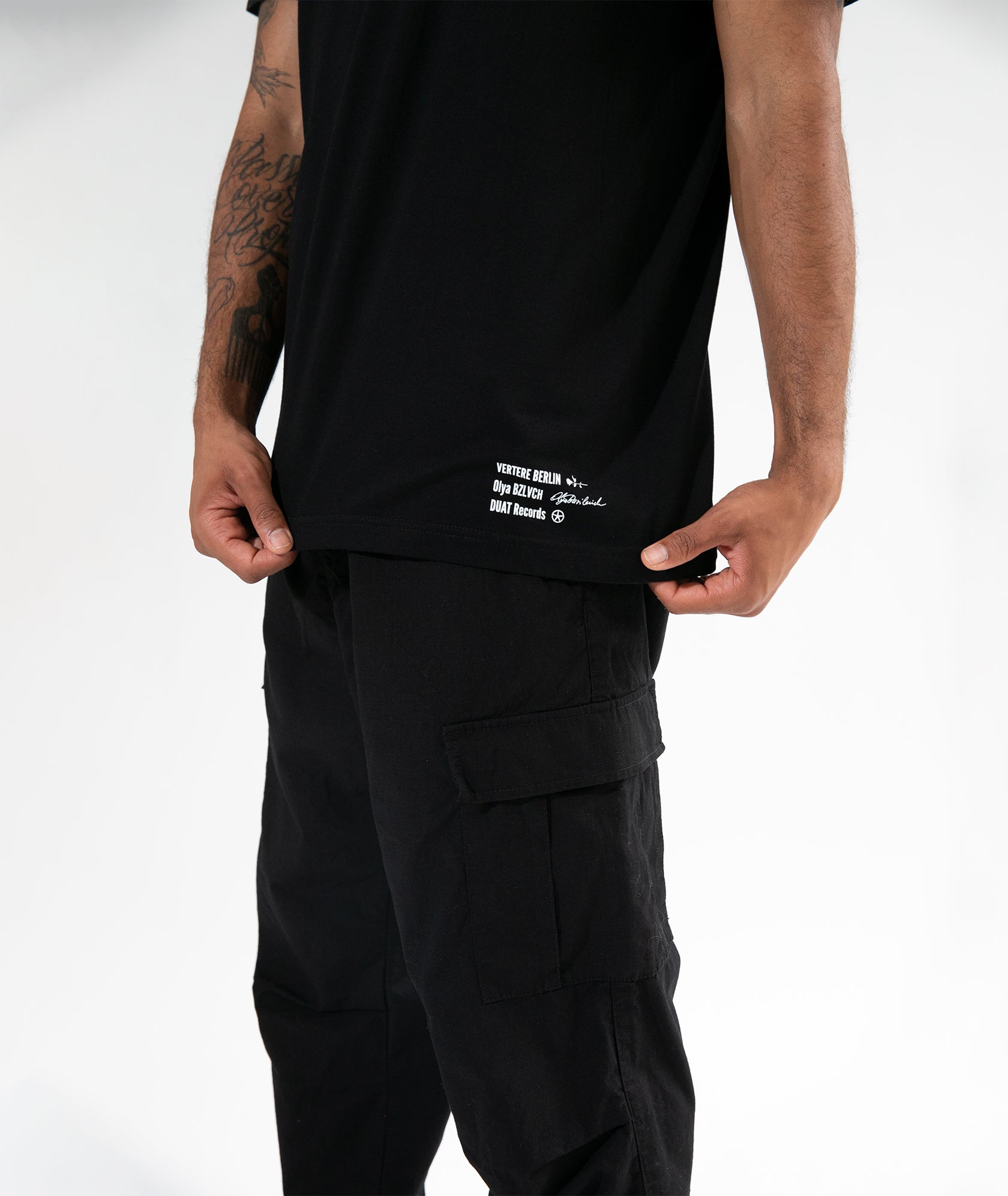 DUAT PYRAMID T-SHIRT - BLACK