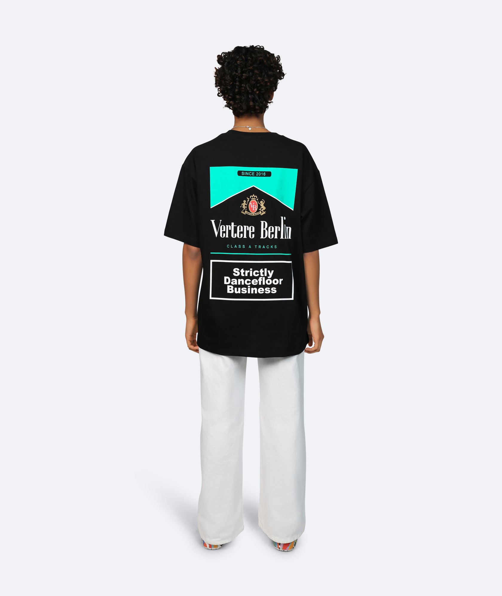 gender:FEMALE FIT